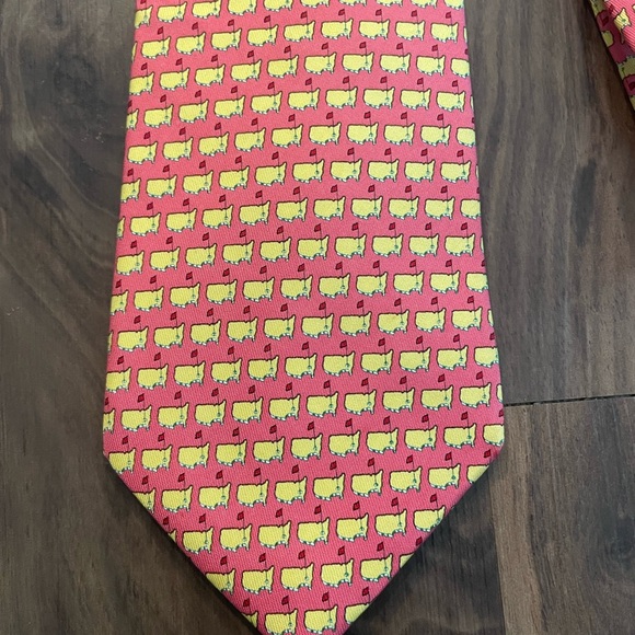 Masters Collection Tie - Picture 2 of 4